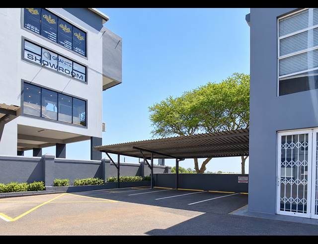 67M² OFFICE FOR SALE IN BALLITO DISTRICT